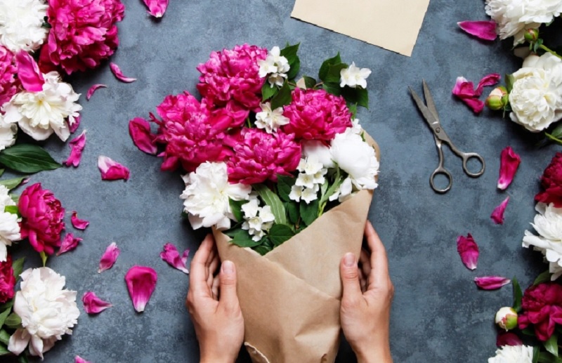 flori pentru la multi ani